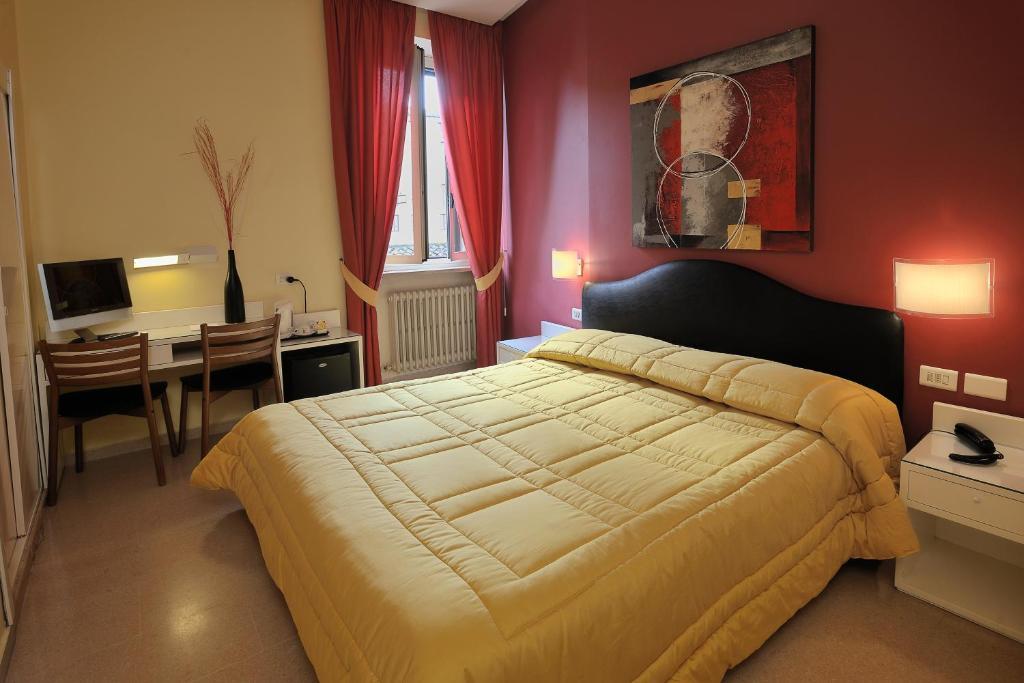 Hotel Eden Перуджа Стая снимка